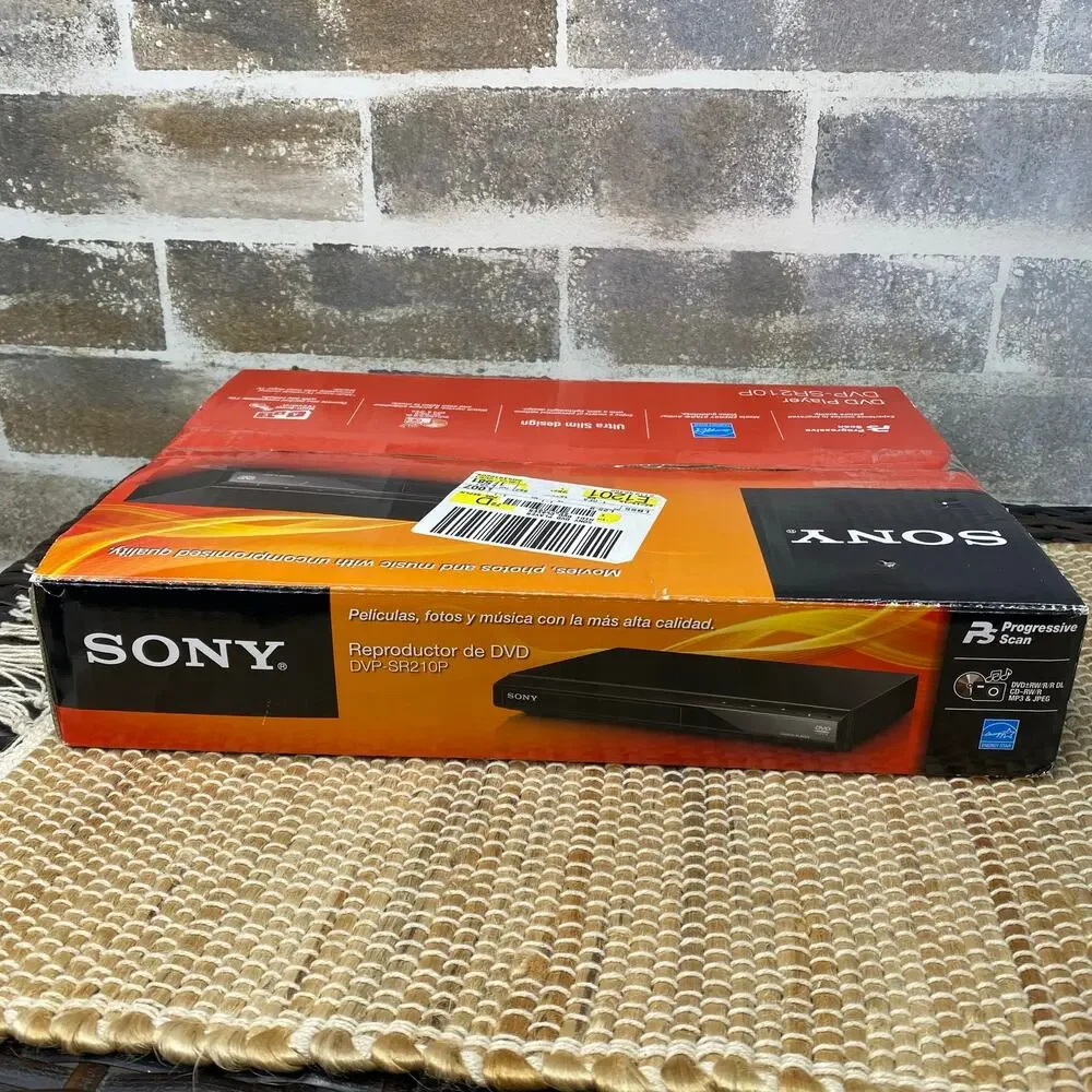 SONY DVD Player DVP-SR210P with Remote RMT-D197A Compact comes in Box